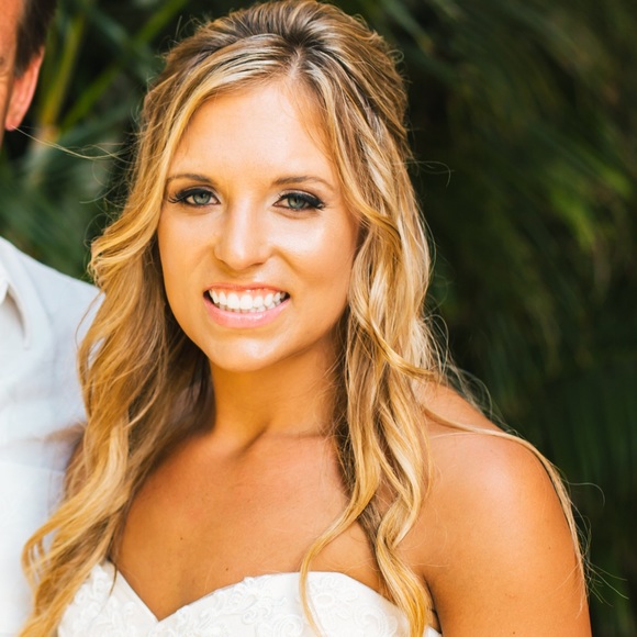 Meet your Posher, Jess - Picture 1 of 1